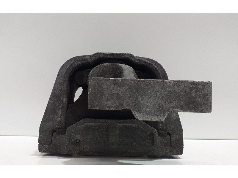Recambio de soporte motor derecho para audi a3 sportback (8p) 1.6 ambiente referencia OEM IAM 1K0199262AL 54630 