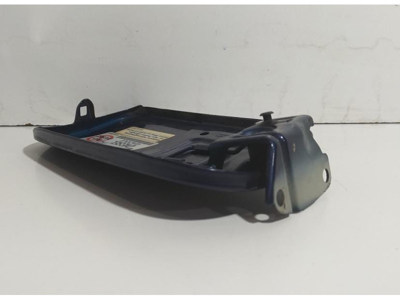 Recambio de tapa exterior combustible para volkswagen touareg (7l6) tdi v6 +motion referencia OEM IAM 7L6809905B 78112 