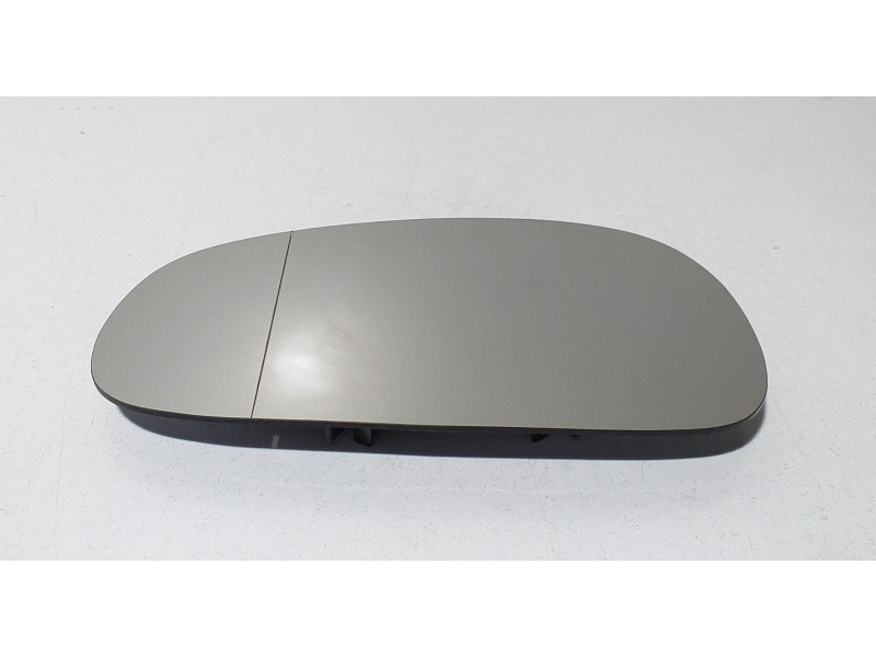Recambio de cristal retrovisor izquierdo para seat leon (1p1) 1.9 tdi referencia OEM IAM 1052121016 68852  Recambio de cristal retrovisor izquierdo para seat leon (1p1) 1.9 tdi referencia OEM IAM 1052121016 68852