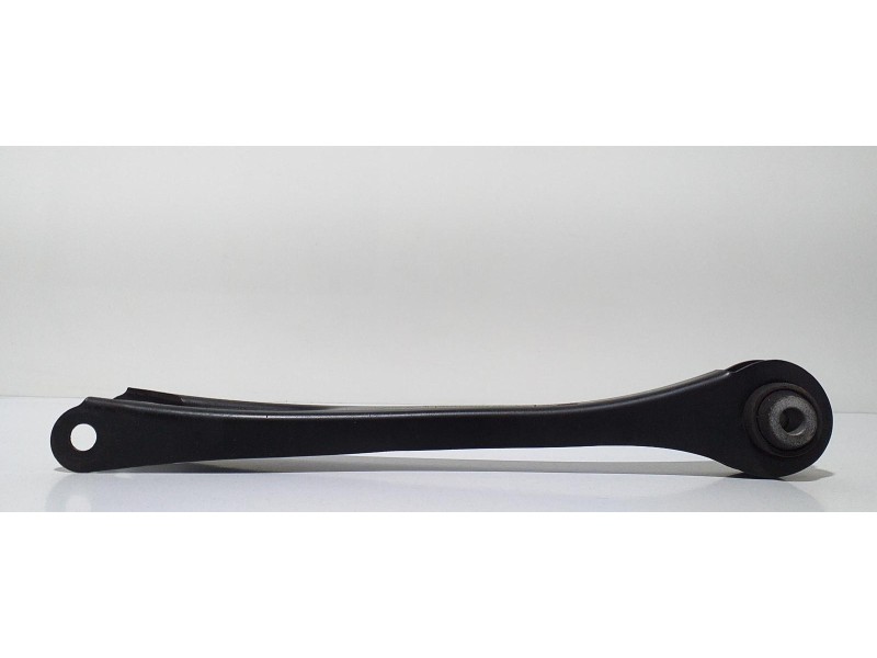 Recambio de brazo suspension inferior trasero derecho para bmw serie 4 gran coupe (f36) 420d referencia OEM IAM 6792527 58573 