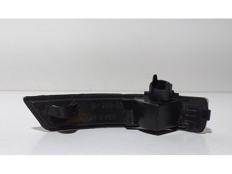 Recambio de piloto intermitente de retrovisor derecho para ford focus lim. (cb8) 1.6 tdci cat referencia OEM IAM 530282109 68858