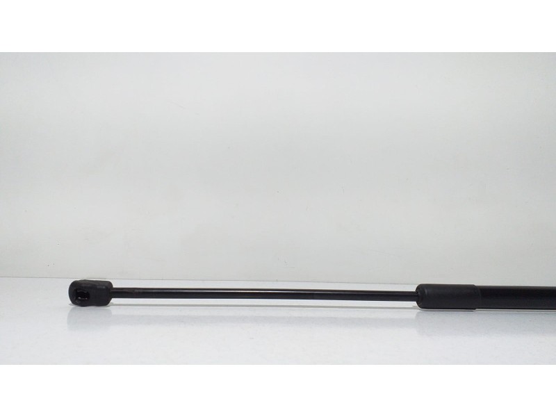 Recambio de amortiguadores capo para porsche cayenne (typ 92aa) gts referencia OEM IAM 7P5823359 66278 