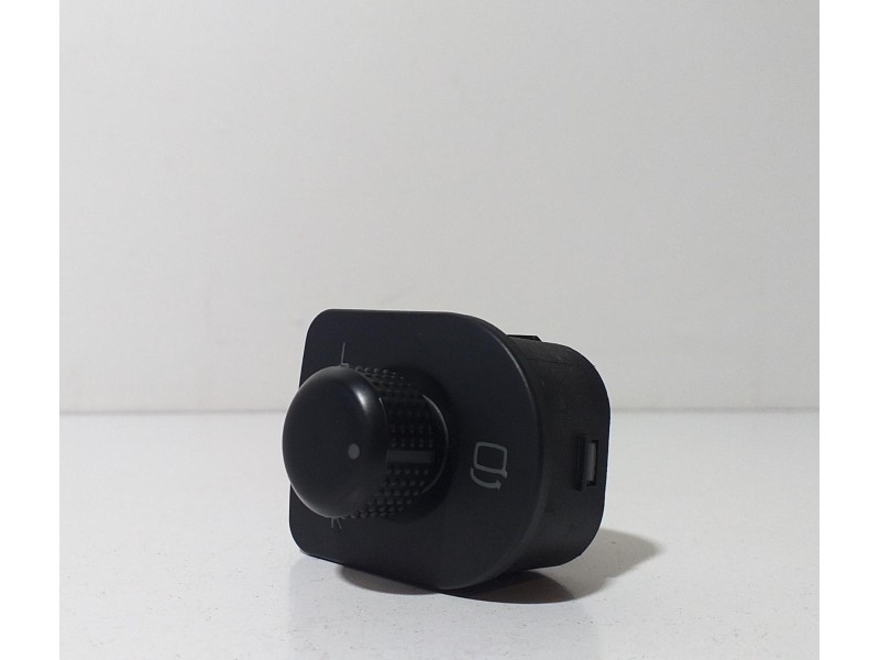 Recambio de mando retrovisor para volkswagen golf iv berlina (1j1) conceptline referencia OEM IAM 1J1959565F 68868 