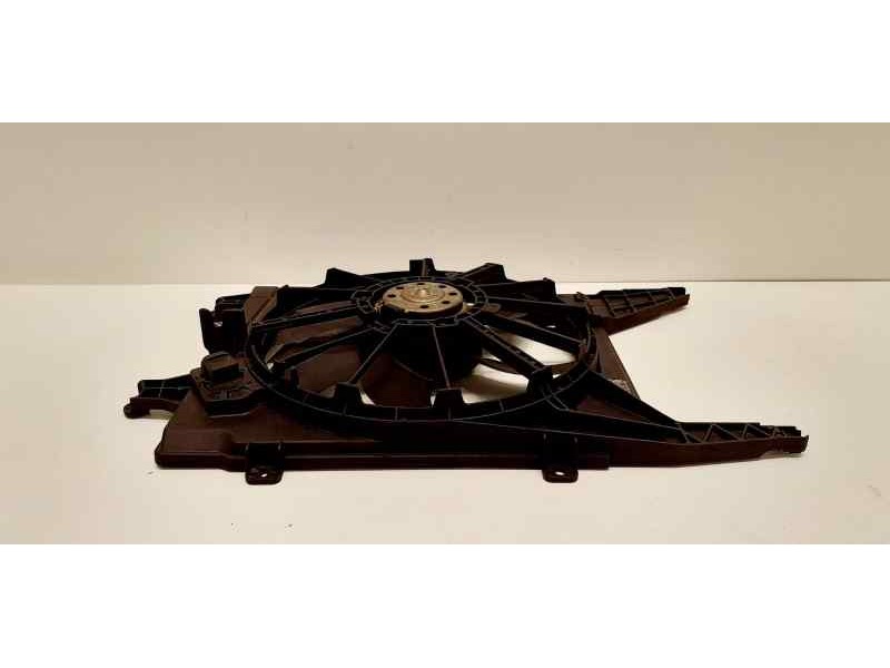 Recambio de electroventilador para renault megane i scenic (ja0) 1.4 16v kaleido referencia OEM IAM 8200065257B 42332 