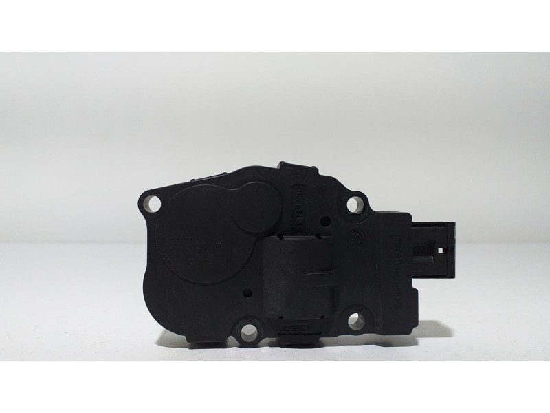 Recambio de motor apertura trampillas climatizador para bmw serie 4 gran coupe (f36) 420d referencia OEM IAM T946104A 58591 