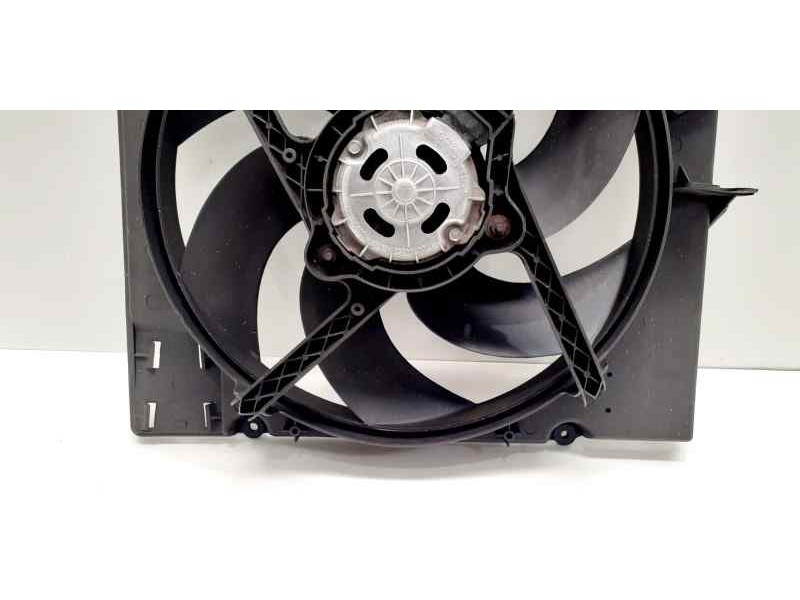 Recambio de electroventilador para renault megane i berlina hatchback (ba0) 1.9 diesel referencia OEM IAM 7700839275E 42333 