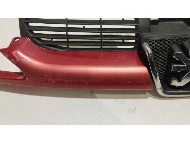 Recambio de rejilla delantera para peugeot 206 berlina xt referencia OEM IAM 9628934280 81832 