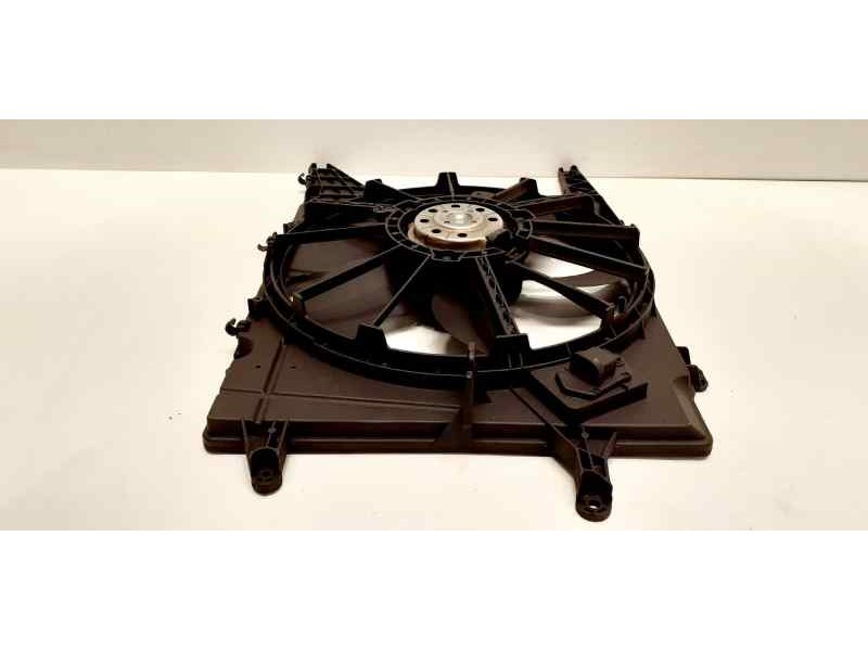 Recambio de electroventilador para renault megane i fase 2 berlina (ba0) 1.9 dci dynamique referencia OEM IAM 7701070217 42335 