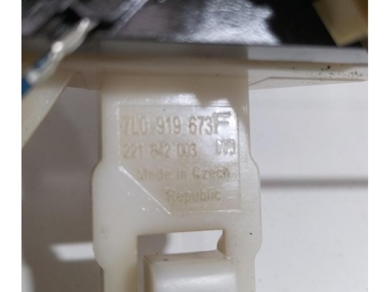 Recambio de aforador para volkswagen touareg (7l6) tdi v6 +motion referencia OEM IAM 7L0919673F 78104 