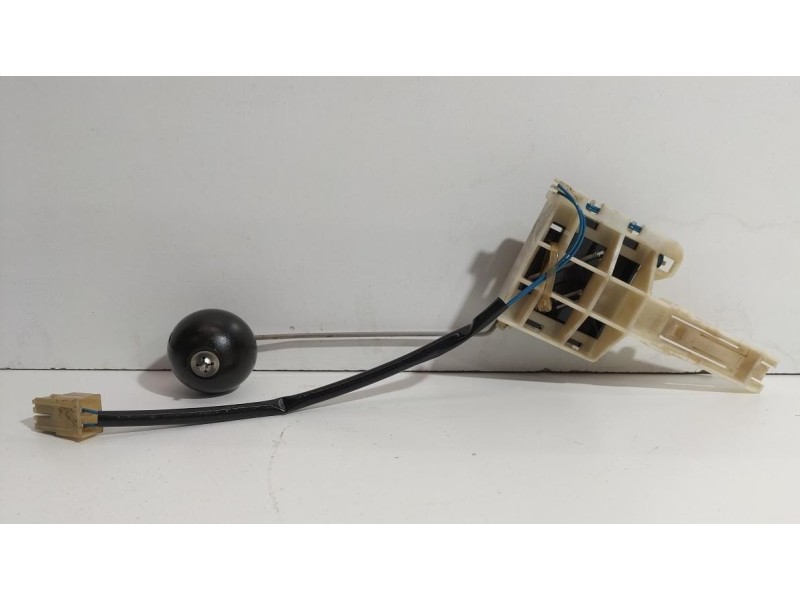 Recambio de aforador para volkswagen touareg (7l6) tdi v6 +motion referencia OEM IAM 7L0919673F 78104 