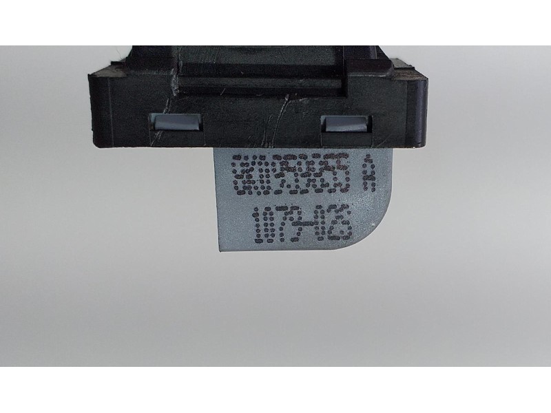 Recambio de mando elevalunas delantero derecho para audi q5 (8r) 3.0 tdi referencia OEM IAM 8K0959855A 68891 