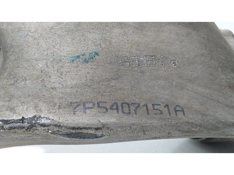 Recambio de brazo suspension inferior delantero izquierdo para porsche cayenne (typ 92aa) gts referencia OEM IAM 7P5407151A 6632