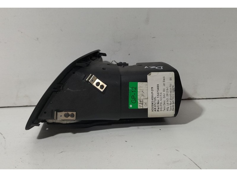 Recambio de rejilla aireadora para opel insignia berlina cosmo referencia OEM IAM 13273489 78208 