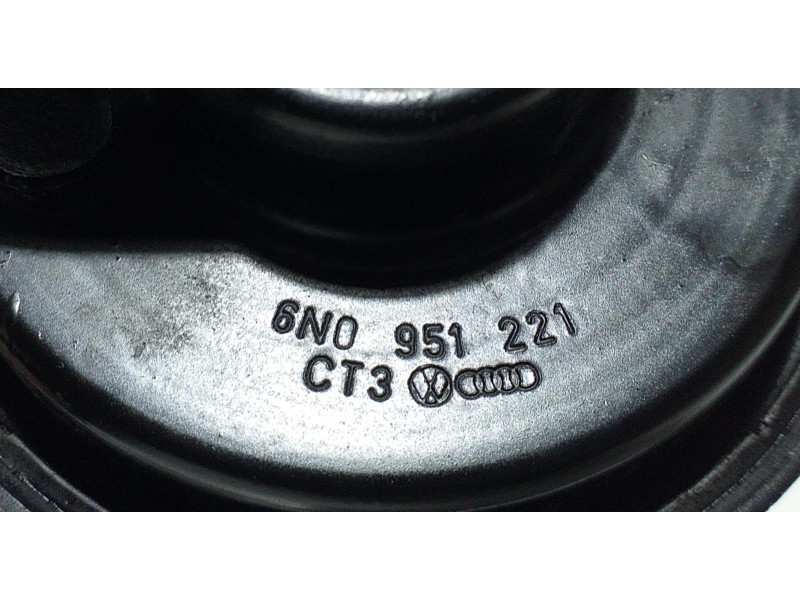 Recambio de claxon para volkswagen touareg (7la) tdi r5 referencia OEM IAM 6N0951221 58611 