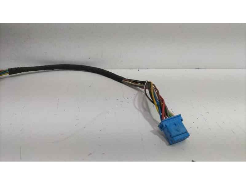 Recambio de mando elevalunas delantero izquierdo para mercedes-benz clase s (w220) berlina 500 (220.075) referencia OEM IAM A220