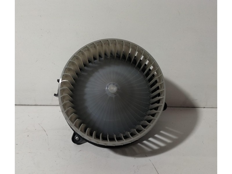 Recambio de motor calefaccion para opel insignia berlina cosmo referencia OEM IAM 5242673401 78214 