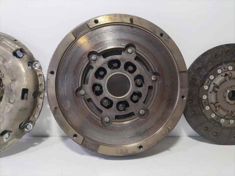 Recambio de volante motor para ford mondeo berlina (ge) titanium x referencia OEM IAM 415042710 86905 