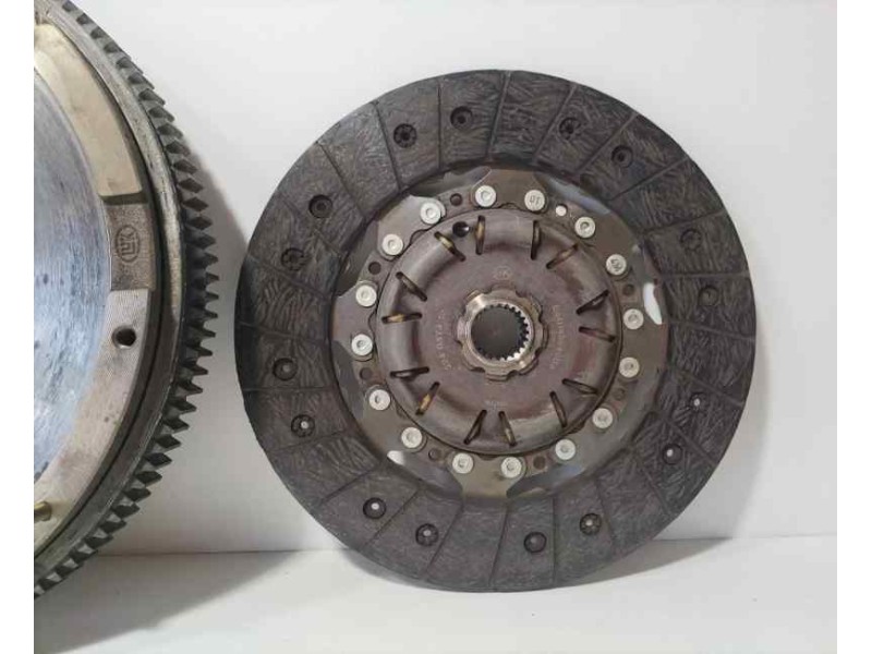 Recambio de volante motor para ford mondeo berlina (ge) titanium x referencia OEM IAM 415042710 86905 