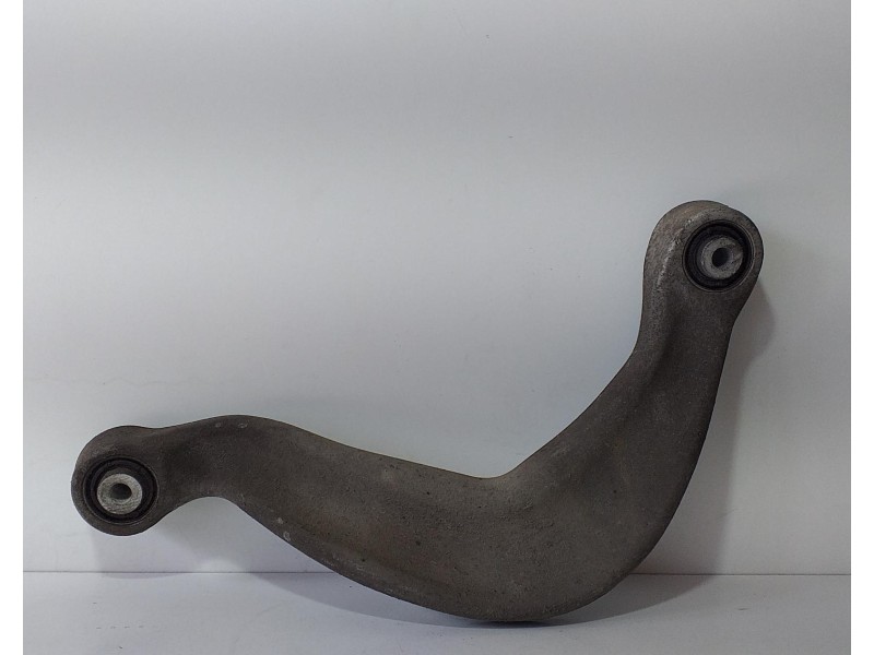 Recambio de brazo suspension superior trasero izquierdo para audi q5 (8r) 3.0 tdi referencia OEM IAM 8K0505323F 68901 