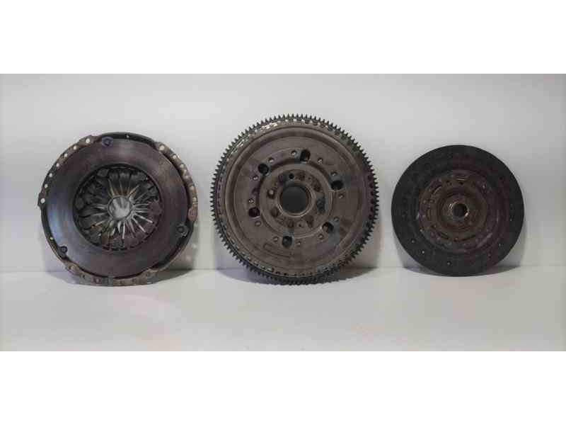 Recambio de volante motor para ford mondeo berlina (ge) titanium x referencia OEM IAM 415042710 86905 