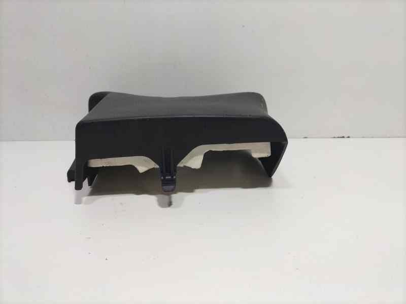 Recambio de molduras delanteras para peugeot 206 berlina xt referencia OEM IAM 1223354500 82193 