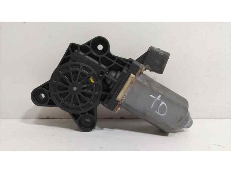 Recambio de motor elevalunas trasero derecho para mercedes-benz clase s (w220) berlina 500 (220.075) referencia OEM IAM A2208200