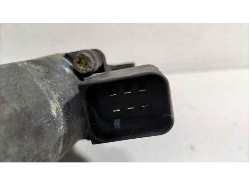 Recambio de motor elevalunas trasero derecho para mercedes-benz clase s (w220) berlina 500 (220.075) referencia OEM IAM A2208200