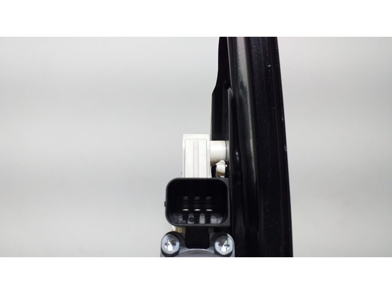 Recambio de elevalunas trasero izquierdo para mercedes-benz clase e (w211) berlina e 500 4-matic (211.090) referencia OEM IAM A2