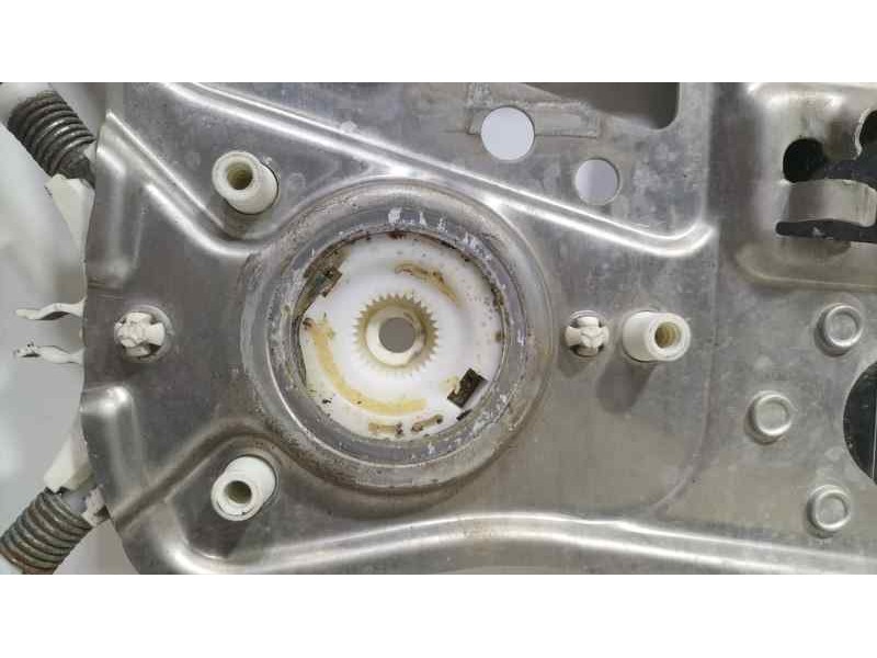 Recambio de elevalunas delantero derecho para mercedes-benz clase s (w220) berlina 500 (220.075) referencia OEM IAM A2207200446 