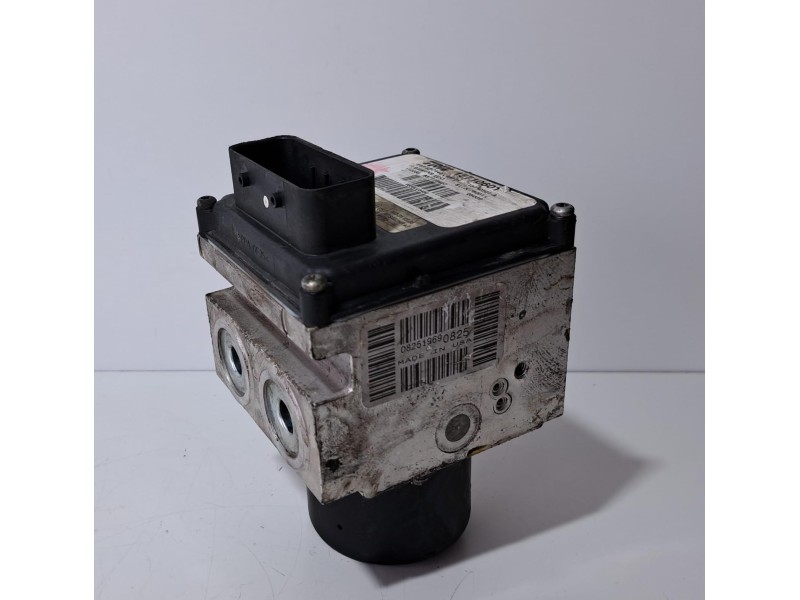Recambio de abs para peugeot 407 1.6 hdi referencia OEM IAM 9658028480 75952 R