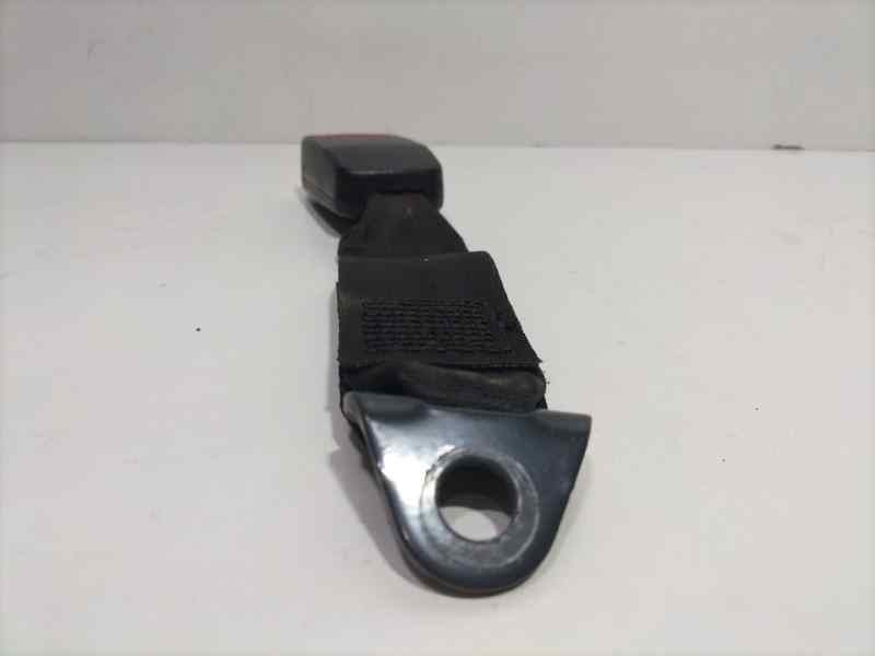 Recambio de cinturon seguridad trasero izquierdo para peugeot 206 berlina xt referencia OEM IAM KFW 82122 