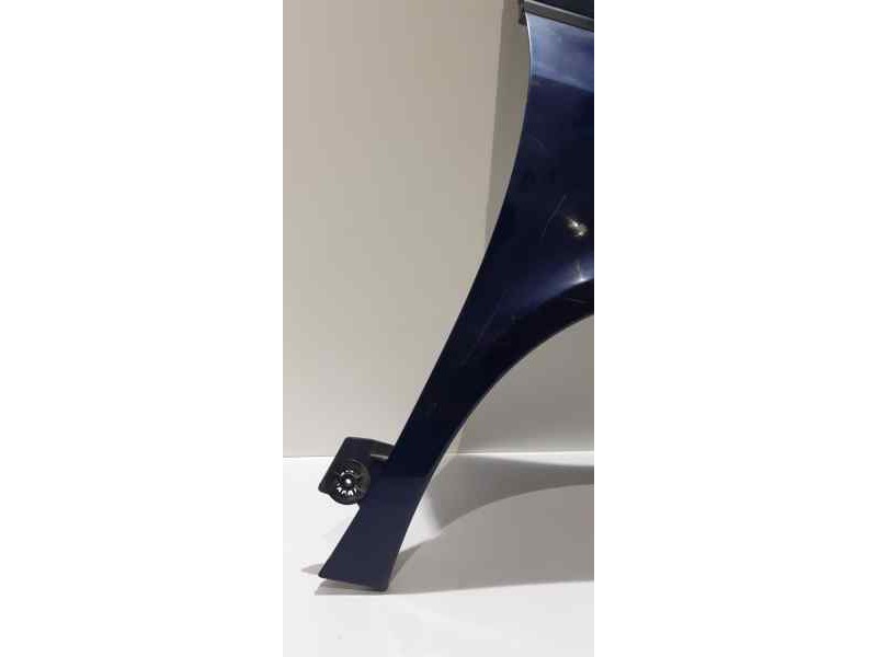 Recambio de aleta delantera derecha para lancia phedra (180) 2.2 jtd 16v emblema referencia OEM IAM 1493182088 43134 