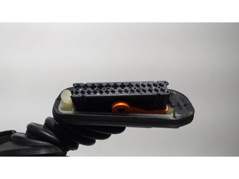 Recambio de puerta trasera derecha para porsche cayenne (typ 92aa) gts referencia OEM IAM 7P5971694C 66361 