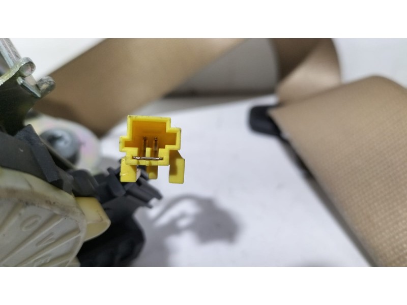 Recambio de cinturon seguridad trasero izquierdo para mercedes-benz clase r (w251) 320 cdi l (251.122) referencia OEM IAM A25186
