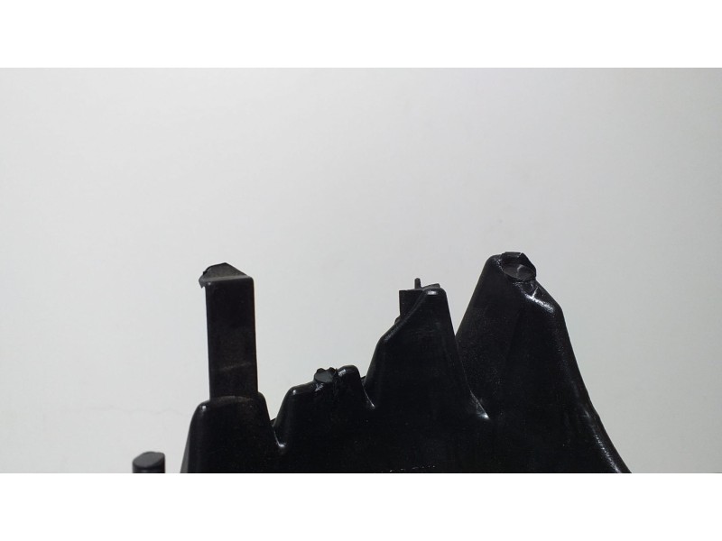 Recambio de rejilla paragolpes delantero para volkswagen golf v berlina (1k1) conceptline (e) referencia OEM IAM 107233203 68919