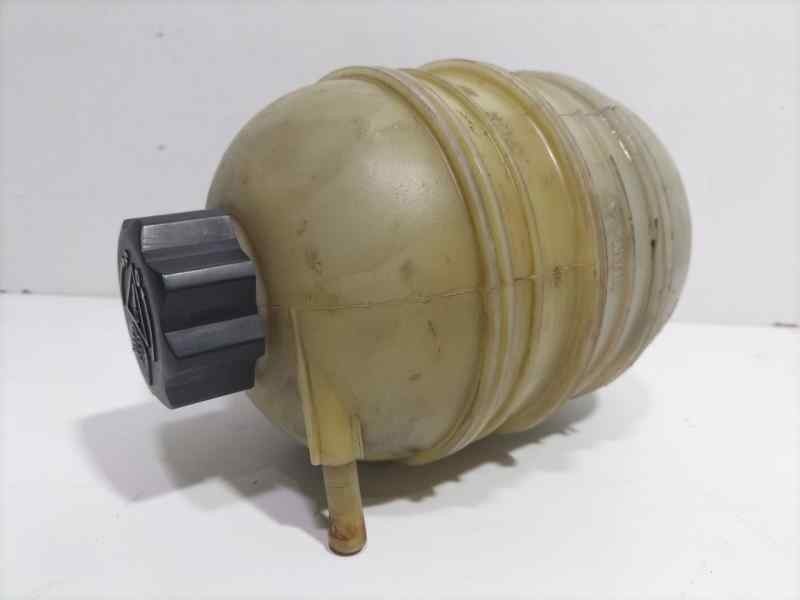 Recambio de deposito expansion para peugeot 206 berlina xt referencia OEM IAM 9626378480 82131 