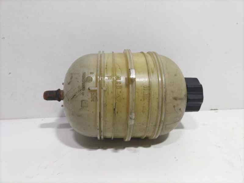 Recambio de deposito expansion para peugeot 206 berlina xt referencia OEM IAM 9626378480 82131 