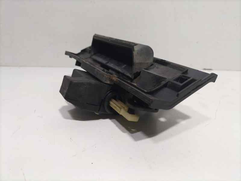 Recambio de maneta exterior porton para peugeot 206 berlina xt referencia OEM IAM N0500094T1 82132 