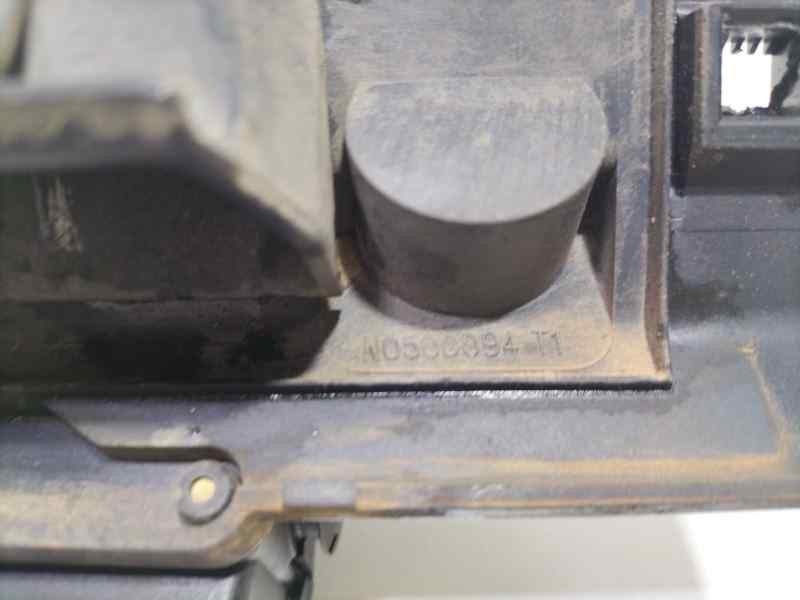 Recambio de maneta exterior porton para peugeot 206 berlina xt referencia OEM IAM N0500094T1 82132 