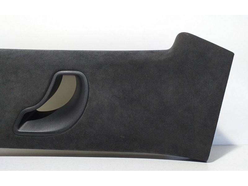 Recambio de molduras traseras para porsche cayenne (typ 92aa) gts referencia OEM IAM 7P5867242N 66381 