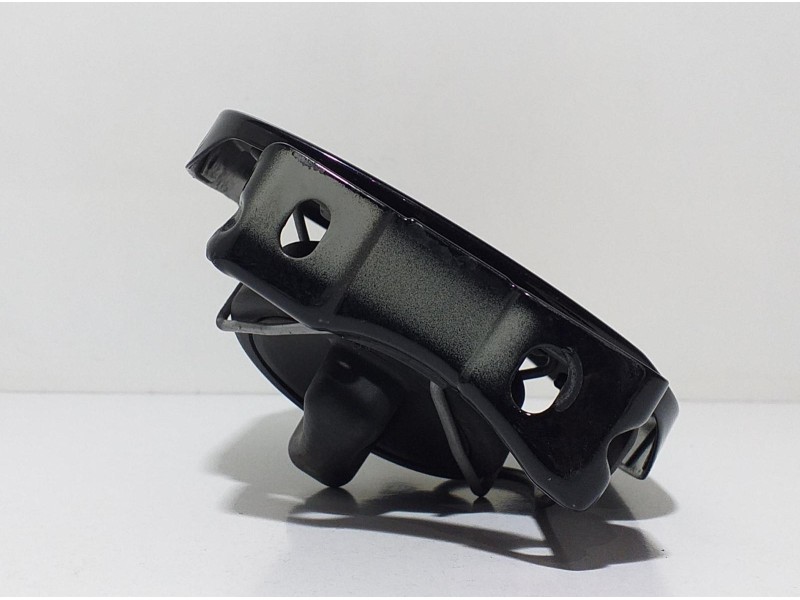 Recambio de tapa exterior combustible para mercedes-benz clase e (w211) berlina e 500 4-matic (211.090) referencia OEM IAM A2117