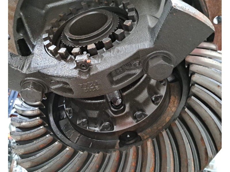Recambio de diferencial trasero para volvo autobus b7rle mk iii referencia OEM IAM DSS44B 75982 R