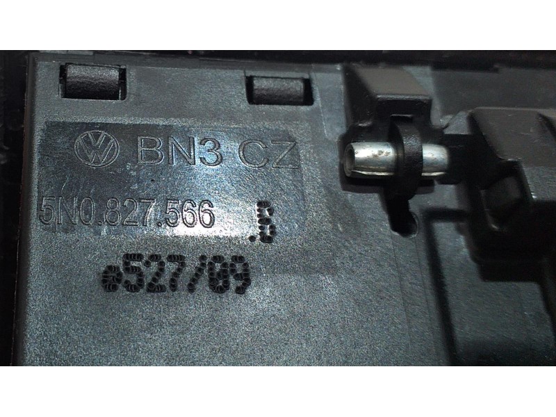 Recambio de maneta exterior porton para audi a5 coupe (8t) 2.0 tdi quattro referencia OEM IAM 5N0827566B 54828 