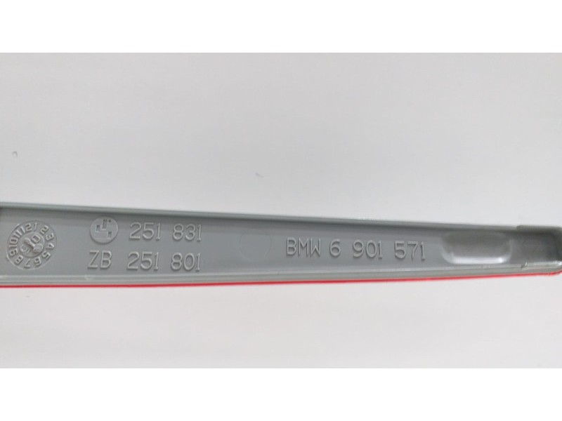 Recambio de catadioptrico trasero izquierdo para bmw x5 (e53) 3.0d referencia OEM IAM 6901571 54091 