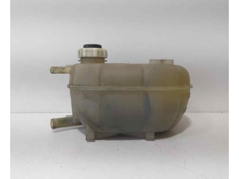 Recambio de deposito expansion para renault master desde ´98 base, caja cerrada l1h1 rs 3078 referencia OEM IAM 7700838740E 8695