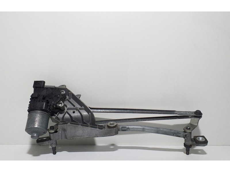 Recambio de motor limpia delantero para ford fiesta (cb1) titanium referencia OEM IAM 8A6117B571AA 58008  Recambio de motor limpia delantero para ford fiesta (cb1) titanium referencia OEM IAM 8A6117B571AA 58008