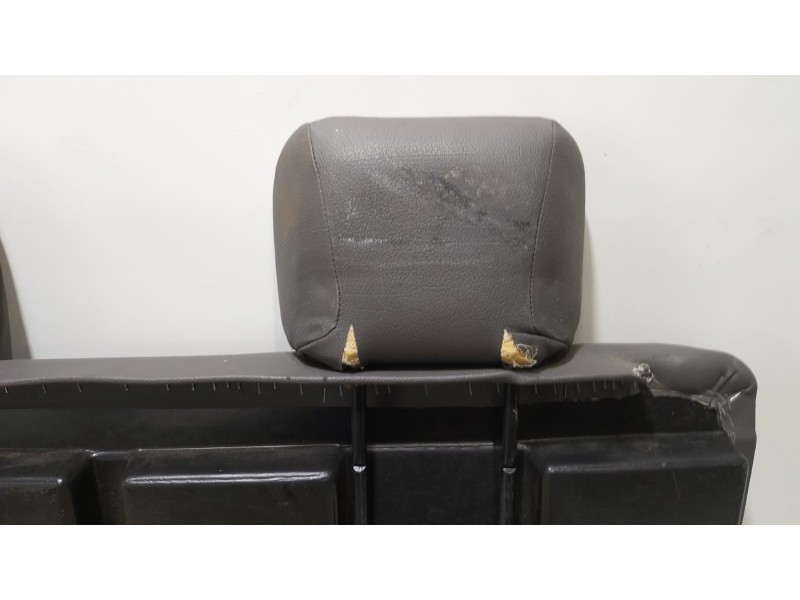 Recambio de asientos traseros para opel vivaro furgón/combi (07.2006 =>) combi 2.9t l1h1 referencia OEM IAM M9RE780 77843 