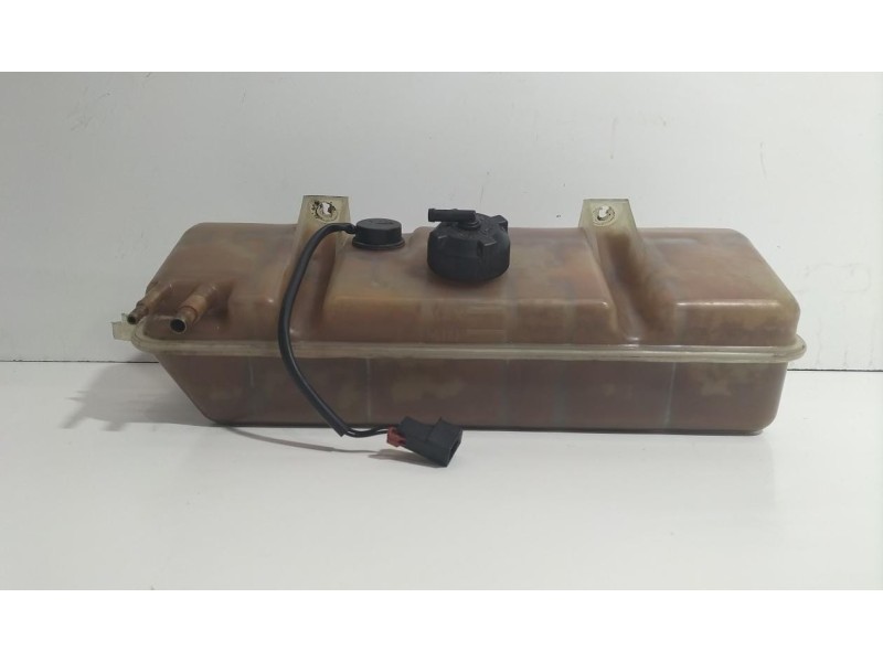 Recambio de deposito expansion para peugeot boxer caja cerr. techo sobreelev. (rs3200)(230)(´02) 1800 td techo elevado referenci