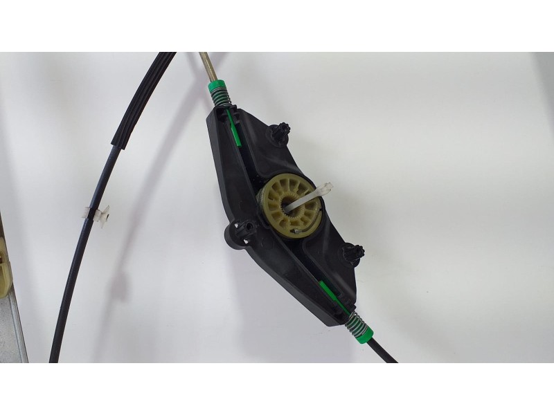 Recambio de elevalunas delantero derecho para audi q5 (8r) 3.0 tdi referencia OEM IAM 8R0837462B 68560 