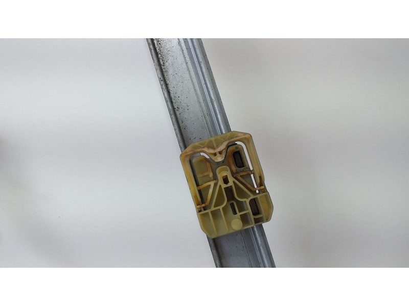 Recambio de elevalunas delantero derecho para audi q5 (8r) 3.0 tdi referencia OEM IAM 8R0837462B 68560 